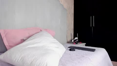 Snapshot of meli_mell chatting on 13, 5, 2026 Meli online show from 13, 5, 2026