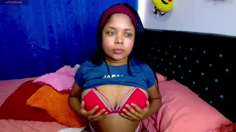 Snapshot of melika_sweet chatting on 18, 4, 2026 eli online show from 18, 4, 2026