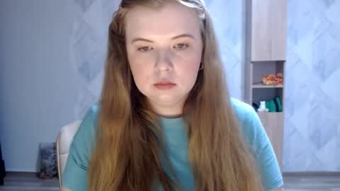 Melina online show from 19, 11, 2025