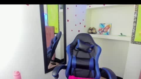 Snapshot of melisa_14 chatting on 17, 6, 2026 Melisa online show from 17, 6, 2026