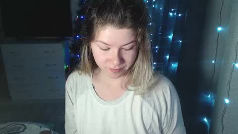 Snapshot of melissa__ray chatting on 13, 1, 2025 Melissa  Ray online show from 13, 1, 2025