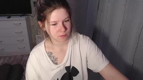 Snapshot of melissa__ray chatting on 31, 1, 2025 Melissa  Ray online show from 31, 1, 2025