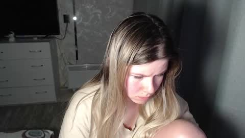 Snapshot of melissa__ray chatting on 12, 2, 2025 Melissa  Ray online show from 12, 2, 2025