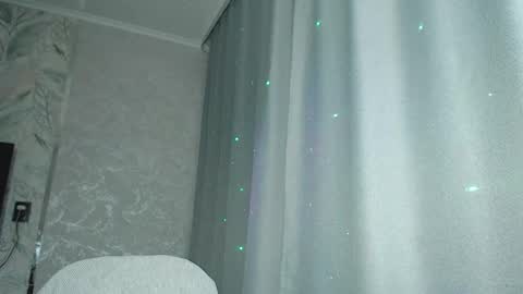 Snapshot of melissa__ray chatting on 6, 3, 2025 Melissa  Ray online show from 6, 3, 2025