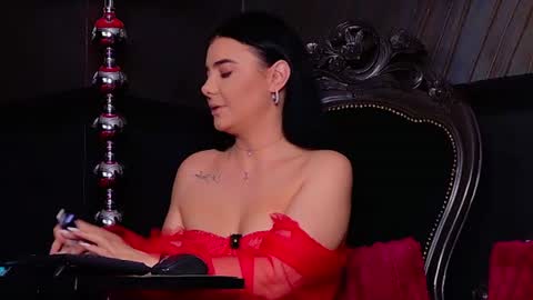 Snapshot of melissa_glow chatting on 7, 7, 2026 Melissa online show from 7, 7, 2026