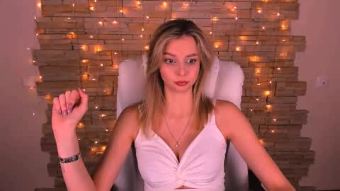 Snapshot of melissa_richardson chatting on 26, 2, 2025 Melissa online show from 26, 2, 2025