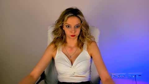Snapshot of melissa_richardson chatting on 11, 3, 2025 Melissa online show from 11, 3, 2025