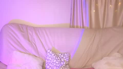 Snapshot of melissachaarm_ chatting on 14, 5, 2026 Melissa online show from 14, 5, 2026