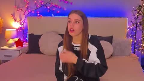 Snapshot of melissacrayzy chatting on 8, 2, 2026 MelissaCrayzy online show from 8, 2, 2026