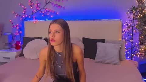 Snapshot of melissacrayzy chatting on 2, 3, 2026 MelissaCrayzy online show from 2, 3, 2026