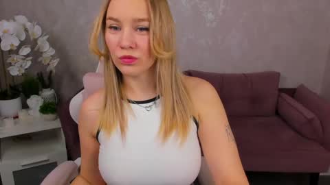 Snapshot of melissaking_ chatting on 27, 5, 2026 Melissa GTM2 1015 am- 1745am online show from 27, 5, 2026