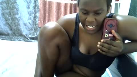 mellanine_ebony online show from 24, 6, 2026