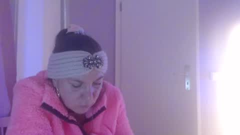 Snapshot of melli23 chatting on 12, 2, 2026 Melli online show from 12, 2, 2026