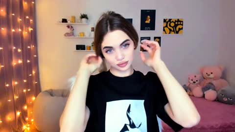 Tessa online show from 24, 12, 2024