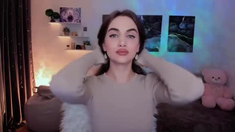 Tessa online show from 13, 12, 2025