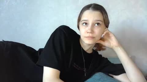 Snapshot of mellisamaxwell chatting on 5, 5, 2026 Mellisa online show from 5, 5, 2026