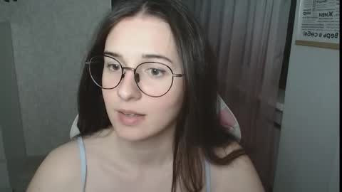 Snapshot of mellonmayre chatting on 12, 5, 2026 mellonmayre online show from 12, 5, 2026