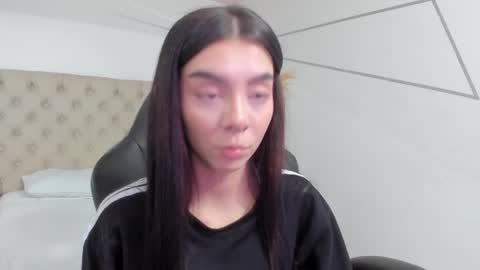 Snapshot of mellove_ chatting on 14, 7, 2026 Mel online show from 14, 7, 2026