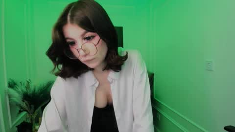 mellsawertyq online show from 7, 3, 2026