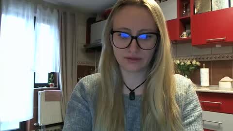 Melly online show from 3, 3, 2026