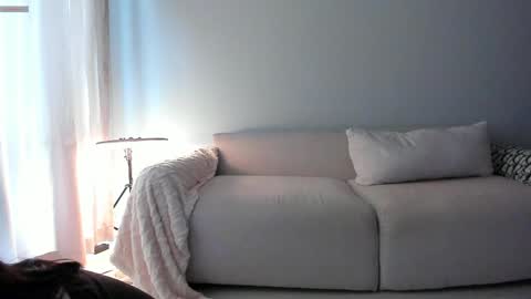 Snapshot of melmean chatting on 6, 6, 2026 Mel online show from 6, 6, 2026