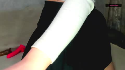 MelMooon online show from 21, 12, 2024