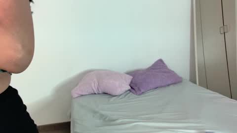 melody24_ online show from 5, 3, 2025