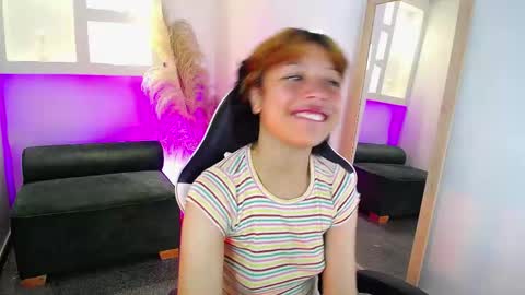 Snapshot of melody701583as chatting on 25, 4, 2026 melody701583as online show from 25, 4, 2026