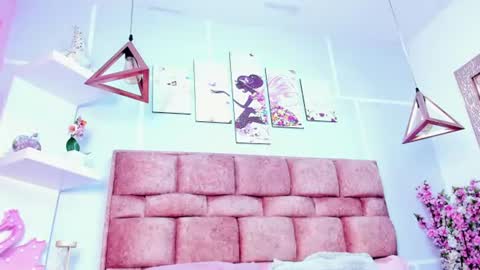 Hi i am melody  online show from 29, 6, 2026