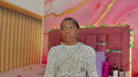 Snapshot of melody_paris chatting on 11, 5, 2026 Mixie online show from 11, 5, 2026