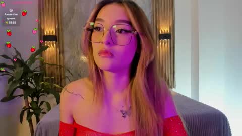 Snapshot of melodylanee chatting on 19, 1, 2026 melodylanee online show from 19, 1, 2026