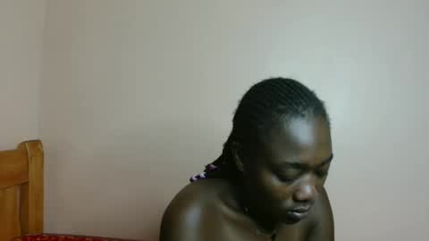 Snapshot of melrose_nadia chatting on 30, 4, 2026 mel online show from 30, 4, 2026