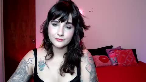 Snapshot of melunderline chatting on 8, 6, 2026 Mel online show from 8, 6, 2026