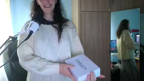 Megumi  Aina online show from 12, 3, 2026