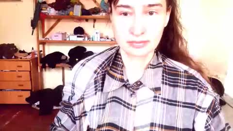 Snapshot of memorningdew chatting on 20, 4, 2026 Yummygirl online show from 20, 4, 2026