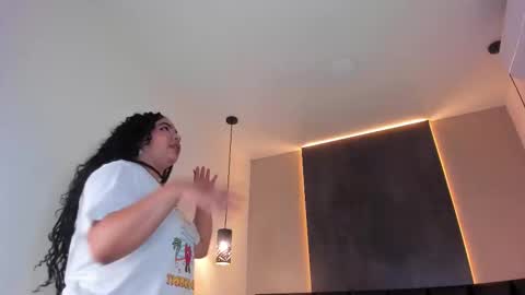  Memphis Williams  online show from 15, 12, 2025