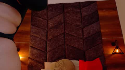  Memphis Williams  online show from 5, 3, 2026