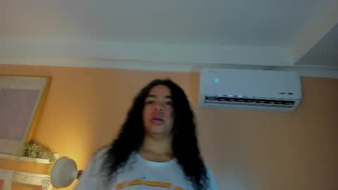 Snapshot of memphiswilliams chatting on 10, 7, 2026 Memphis Williams online show from 10, 7, 2026