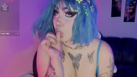Snapshot of meow_boo chatting on 21, 5, 2026 Aruz online show from 21, 5, 2026