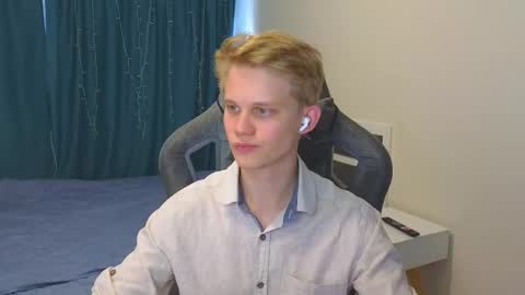 Mickey online show from 21, 10, 2025