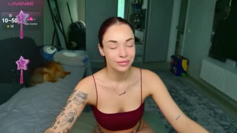 Snapshot of meow_moore chatting on 31, 5, 2026 Megan online show from 31, 5, 2026