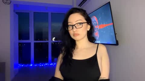 MeowAlika online show from 5, 5, 2026