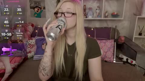 MeowkaKitty online show from 8, 1, 2026