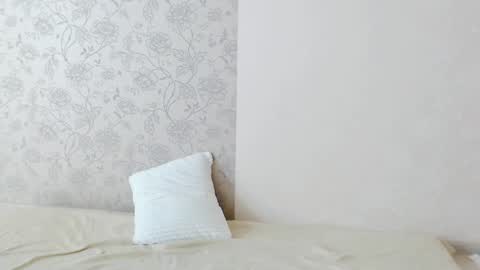 Snapshot of meowroslava chatting on 7, 3, 2025 meowroslava online show from 7, 3, 2025