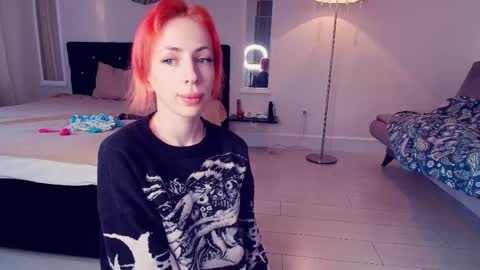 Snapshot of meowroslava chatting on 1, 5, 2026 meowroslava online show from 1, 5, 2026