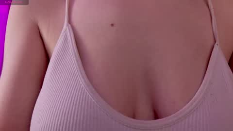 Snapshot of meowwmurr chatting on 9, 2, 2026 Mia online show from 9, 2, 2026