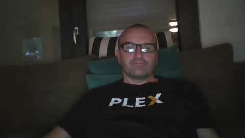 Snapshot of mep222 chatting on 14, 12, 2024 Pat online show from 14, 12, 2024