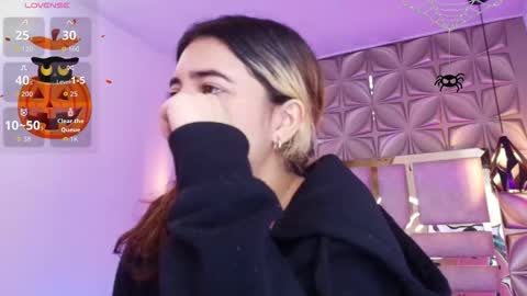 Snapshot of meraki_fraise chatting on 27, 10, 2025 online show from 27, 10, 2025