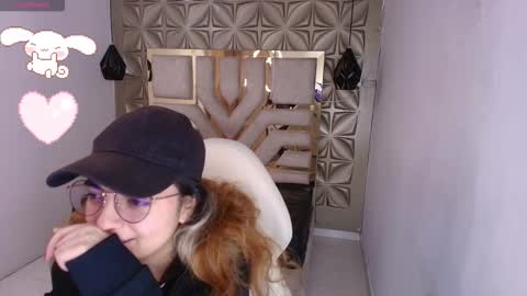 Snapshot of meraki_fraise chatting on 16, 12, 2025 online show from 16, 12, 2025