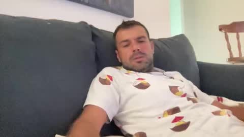 Mercedes190d online show from 29, 3, 2026